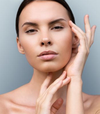 beauty-portrait-of-woman-with-perfect-skin-and-nat-2023-11-27-05-33-24-utc